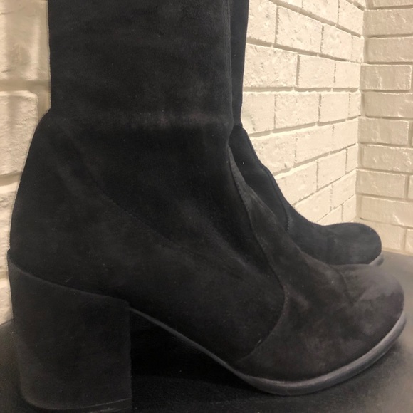 Stuart Weitzman Knee High Suede Boots - Picture 3 of 7
